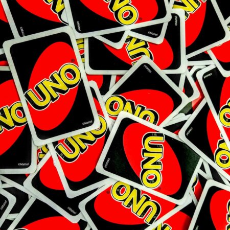 Giant UNO